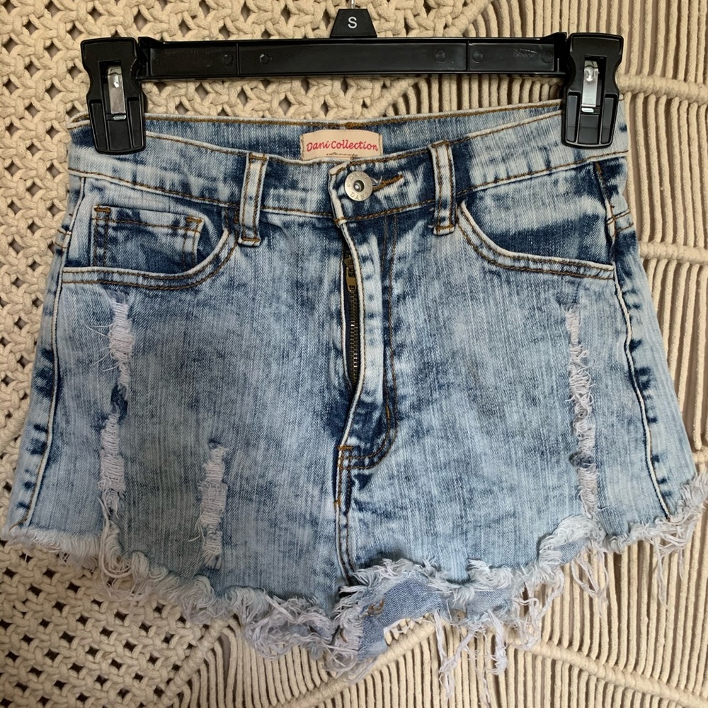 acid wash shorts